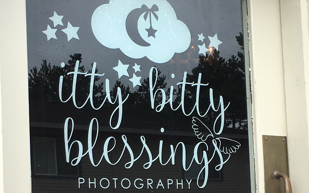 Itty Bitty Blessings Photography – Vinyl Graphics