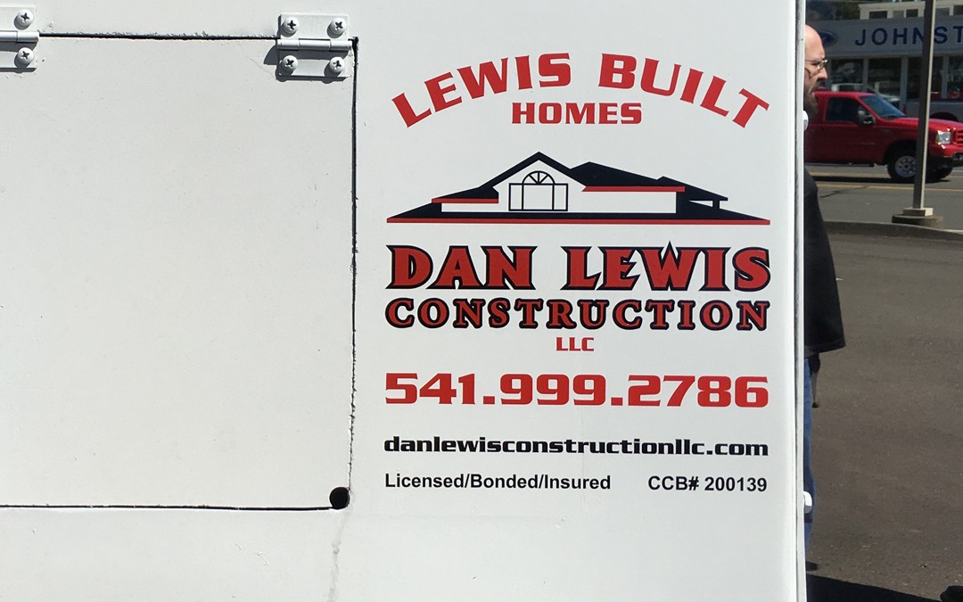 Dan Lewis – Vinyl for Line Pump